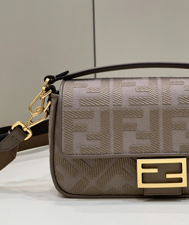 Fxndx Baguette Bags Vibrant 69034