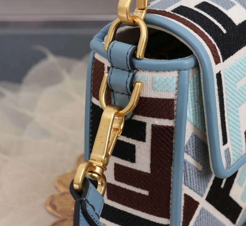 Timeless Fxndx Baguette Bags 69026