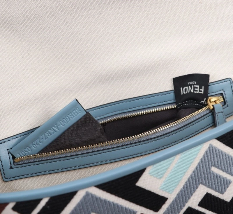 Timeless Fxndx Baguette Bags 69026