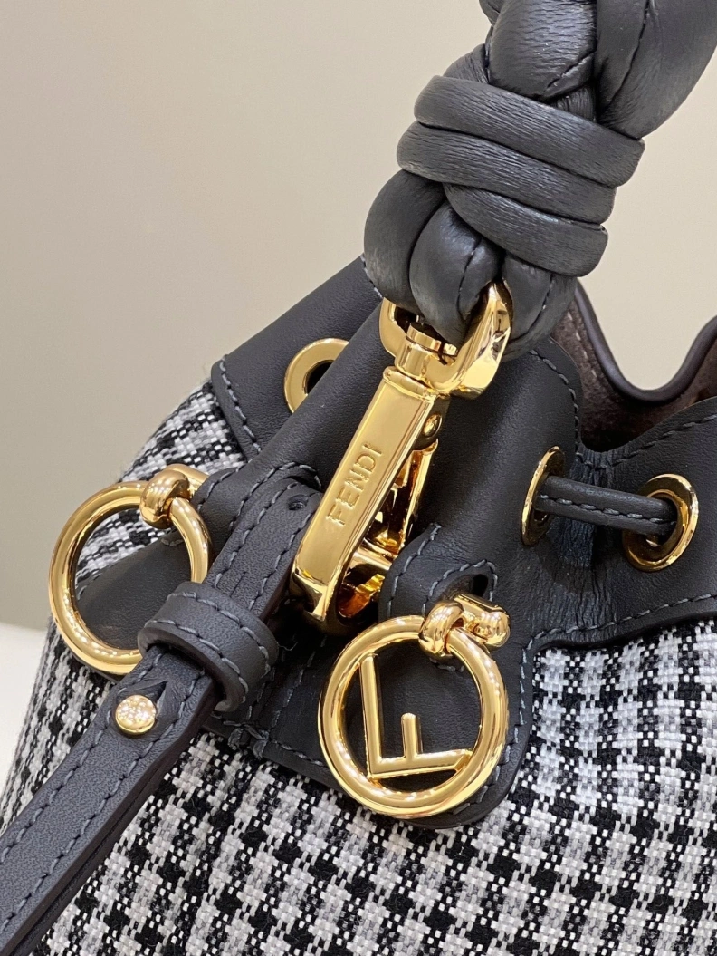 Refined Fxndx Bucket Bags 68572