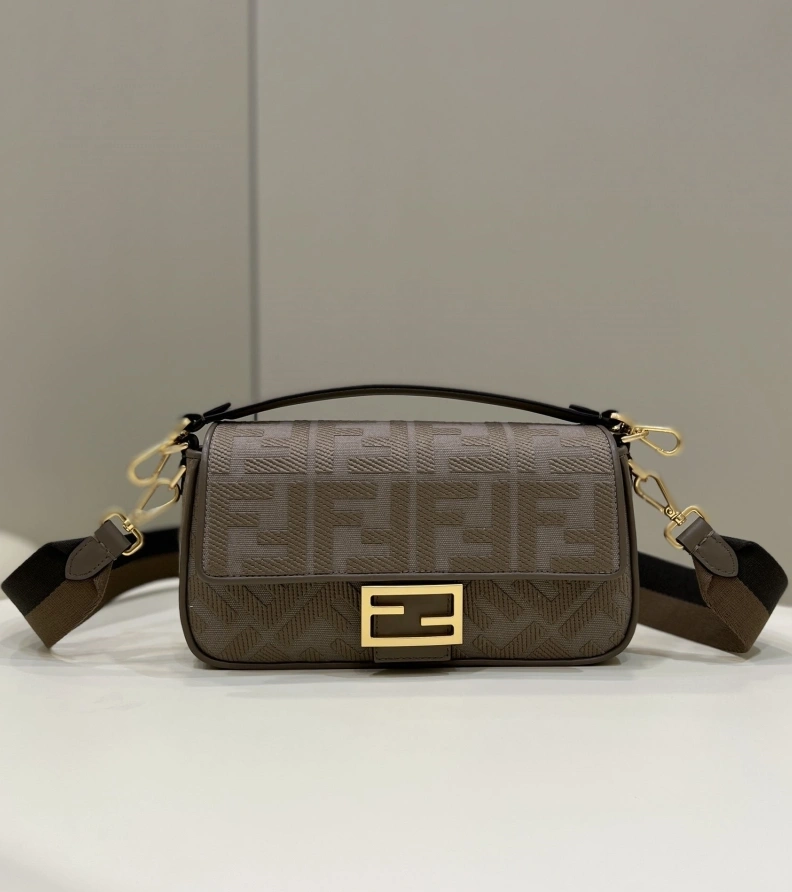 Fashionable Fxndx Baguette Bags 68642