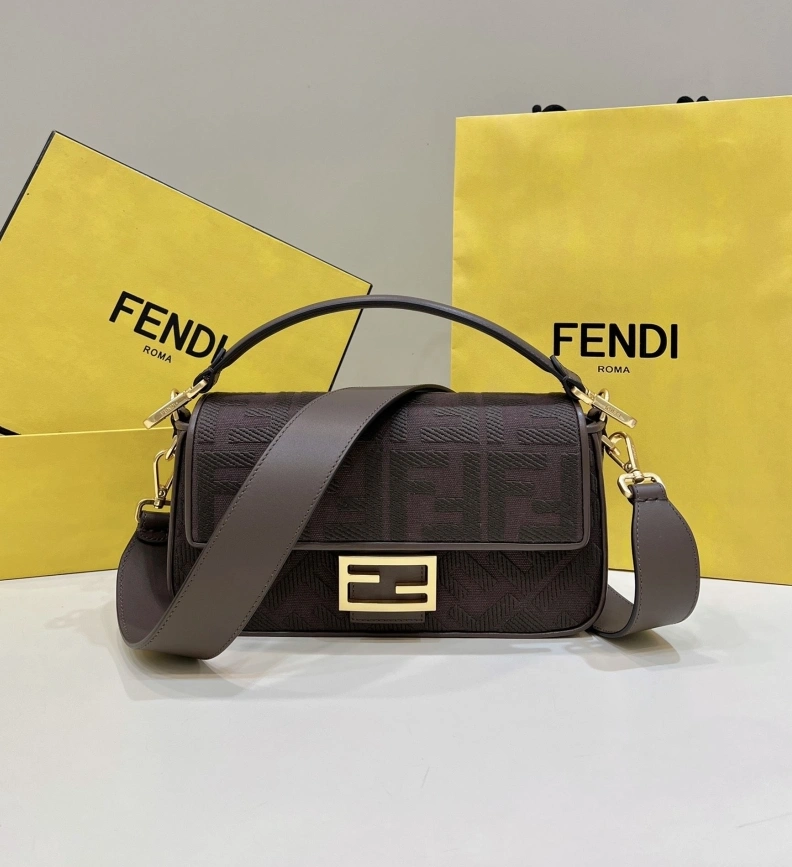 Bold Fxndx Baguette Bags 68640