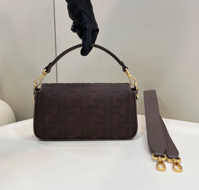 Bold Fxndx Baguette Bags 68640