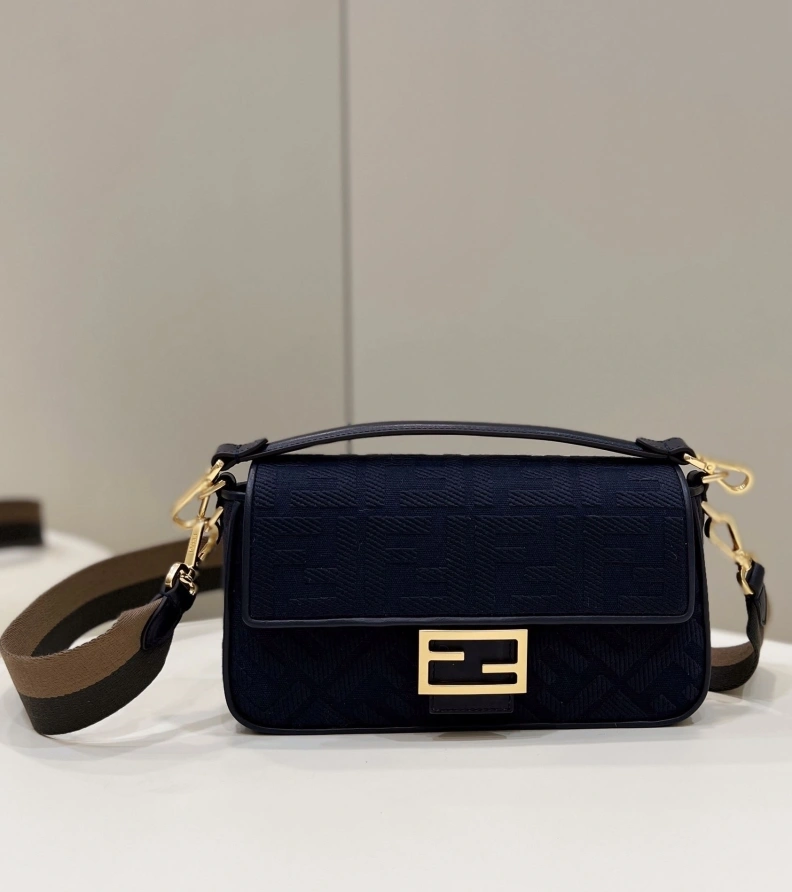 Fxndx Baguette Bags Bold 68638