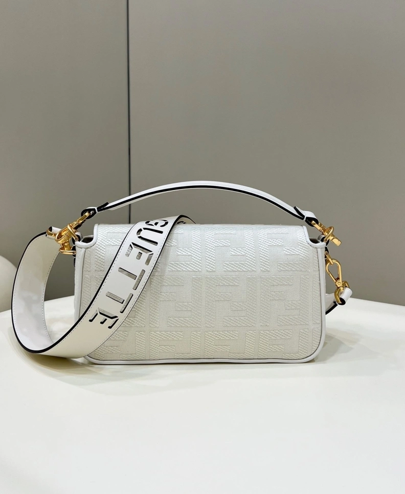 Resilient Fxndx Baguette Bags 68631
