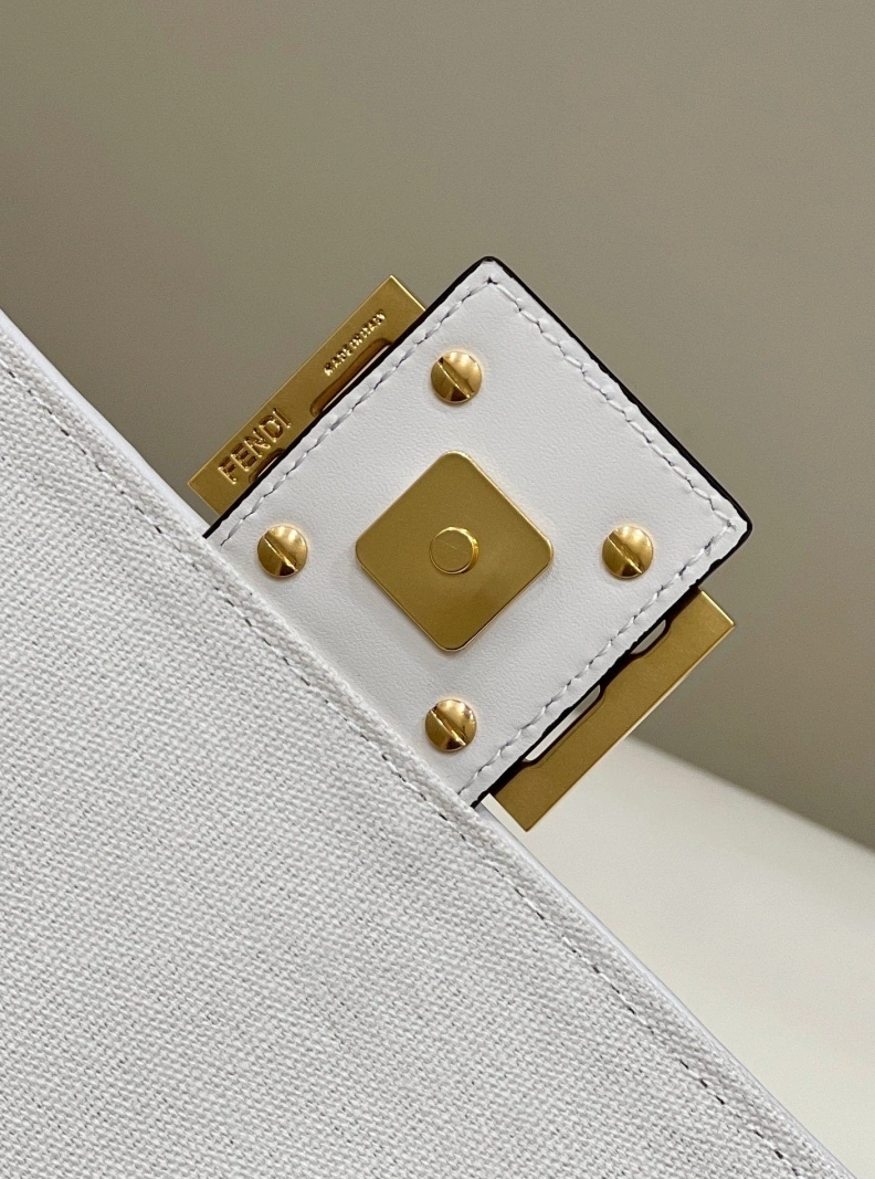 Resilient Fxndx Baguette Bags 68631