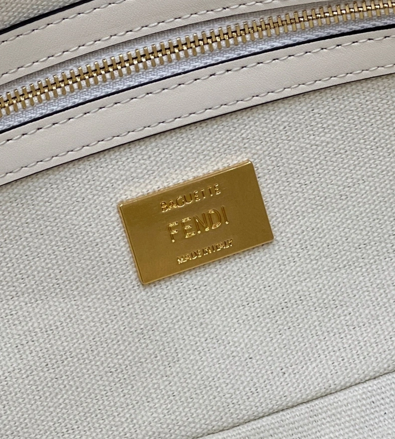 Resilient Fxndx Baguette Bags 68631