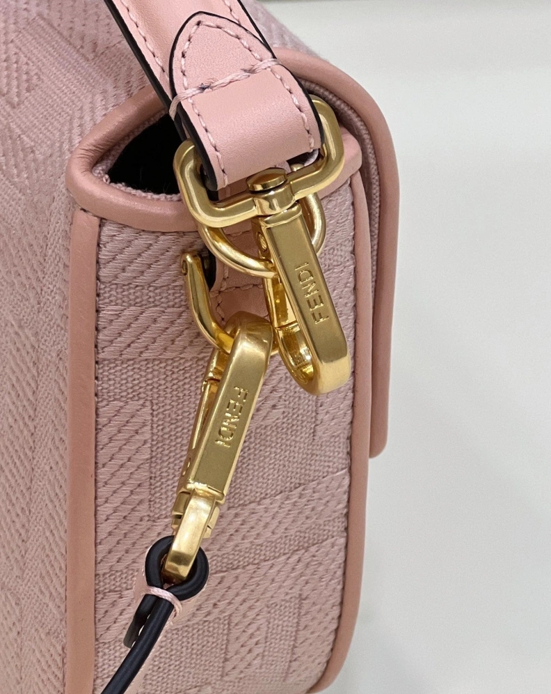 Fxndx Baguette Bags Bright 68610