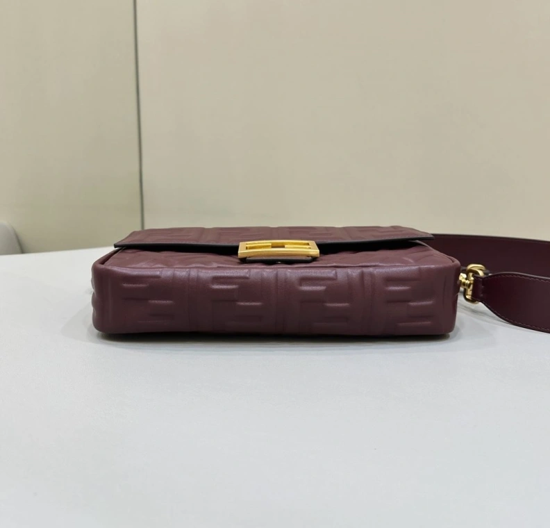 Cozy Fxndx Baguette Bags 68596