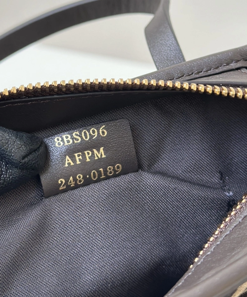 Versatile Fxndx Shopping Bags 68489