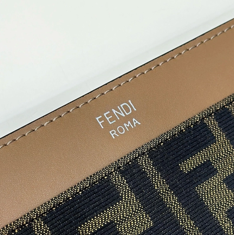 Versatile Fxndx Clutch Bags 68561