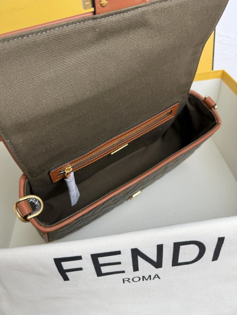 StreetReady Fxndx Baguette Bags 68459