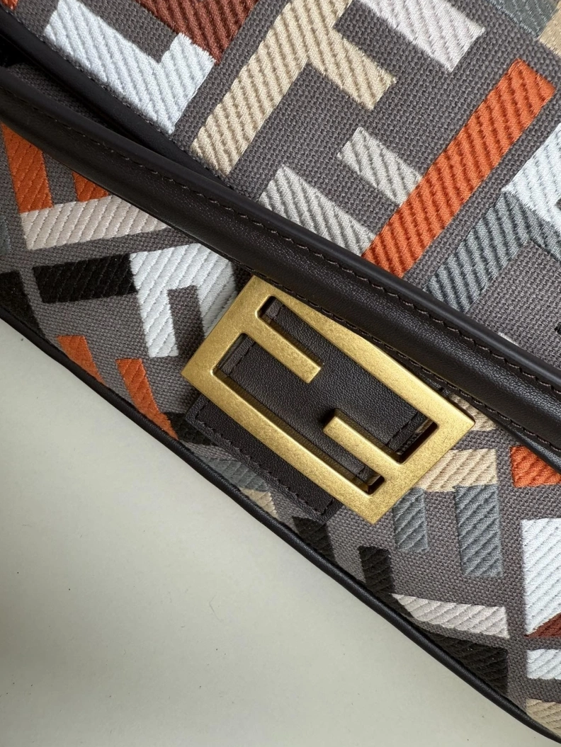 GoAnywhere Fxndx Baguette Bags 68397