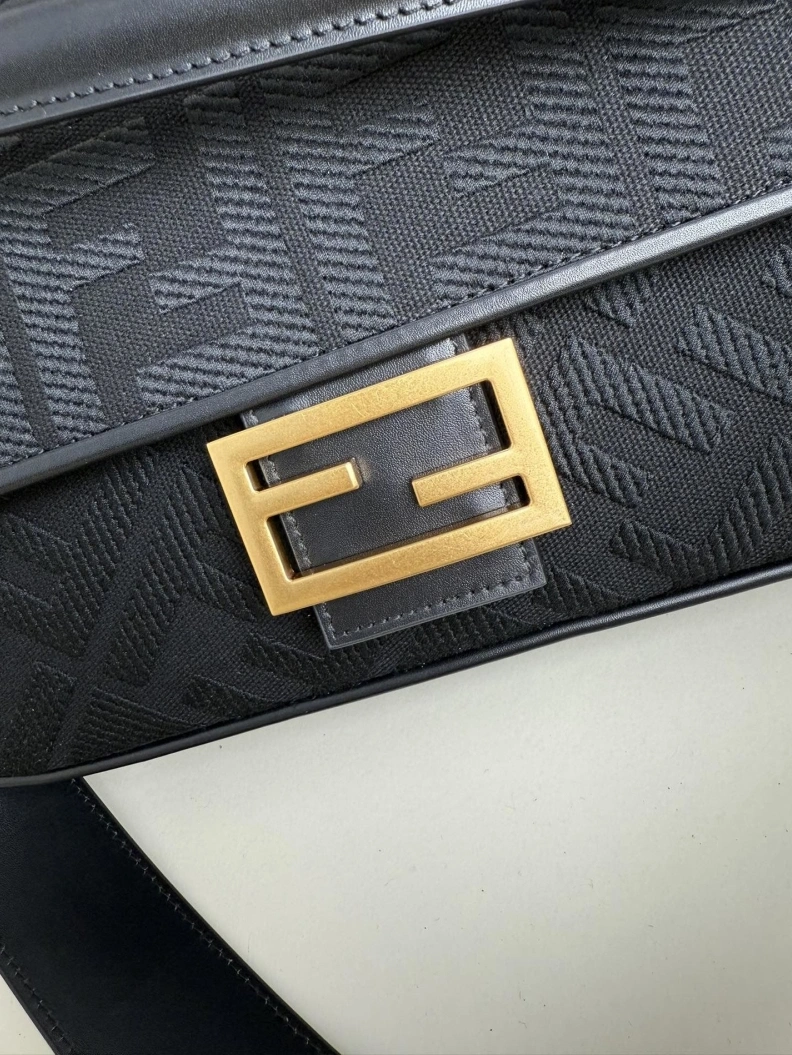 Classic Fxndx Baguette Bags 68424