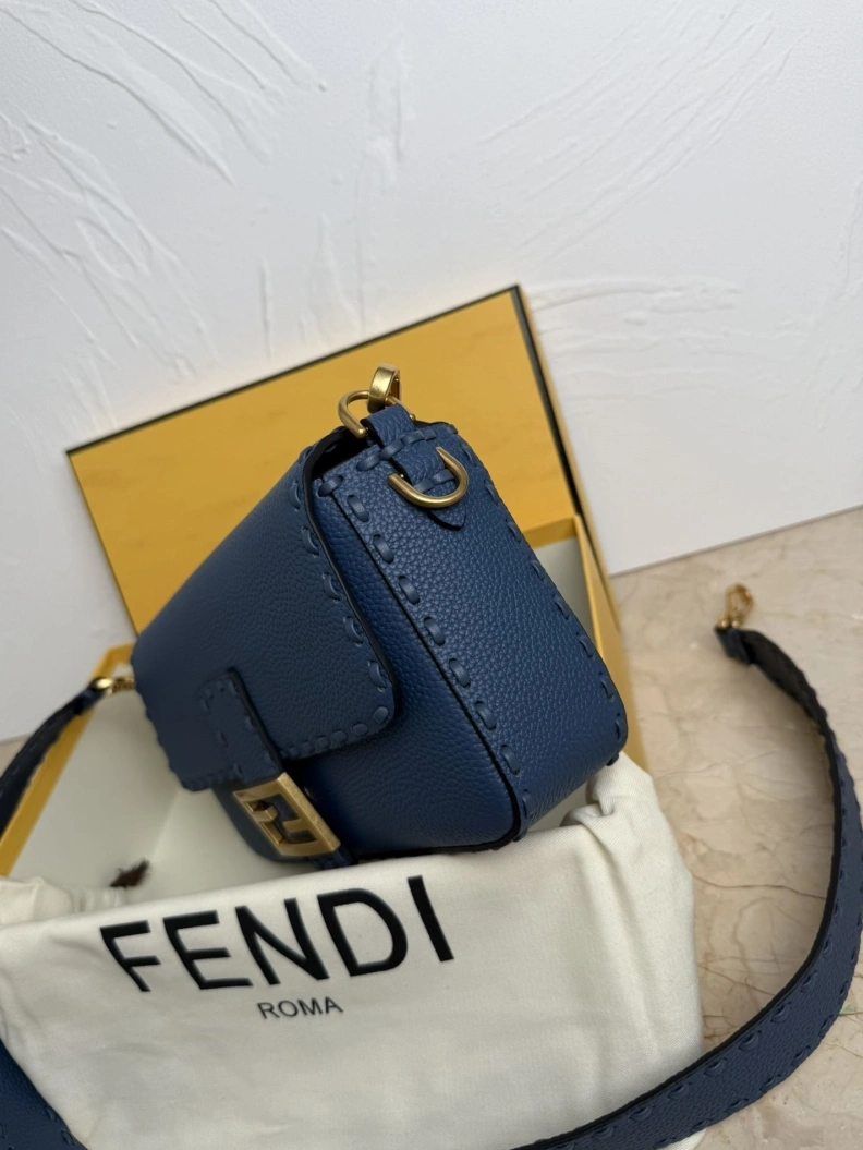 WellDesigned Fxndx Baguette Bags 68416
