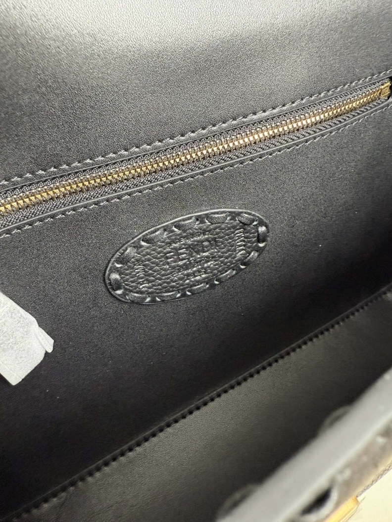 Sophisticated Fxndx Baguette Bags 68430