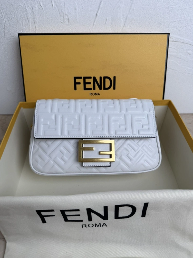 Resilient Fxndx Baguette Bags 68426