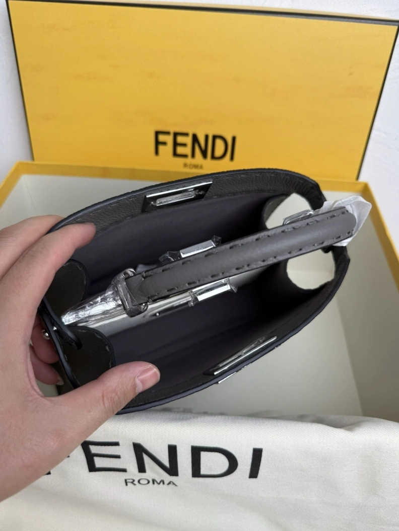 Timeless Fxndx Top Handle Bags 68389