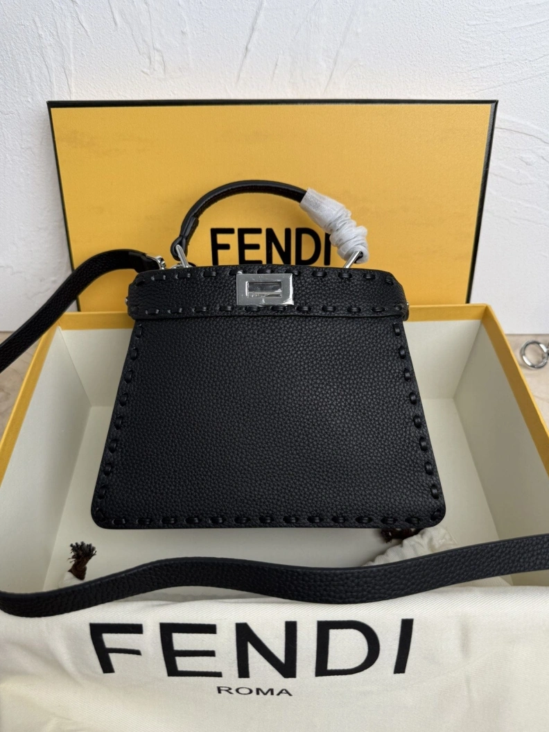 UrbanStyle Fxndx Top Handle Bags 68360