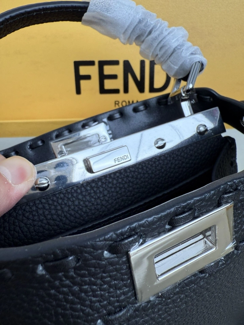 UrbanStyle Fxndx Top Handle Bags 68360