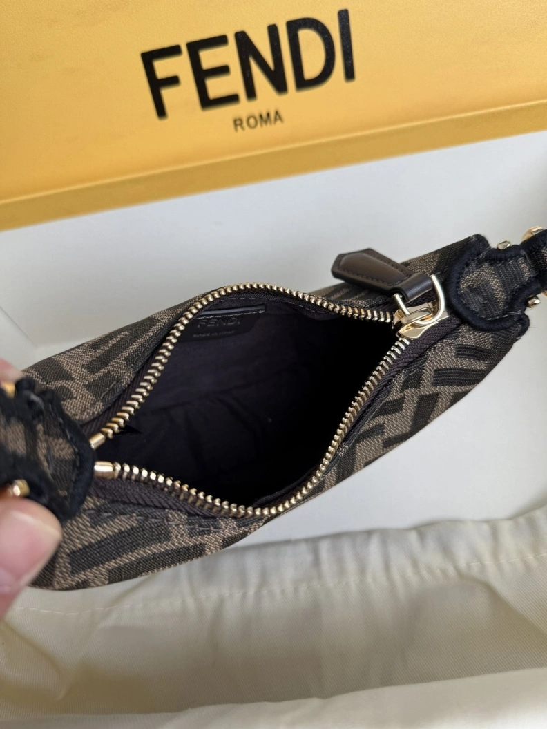 GoodFit Fxndx Top Handle Bags 68314