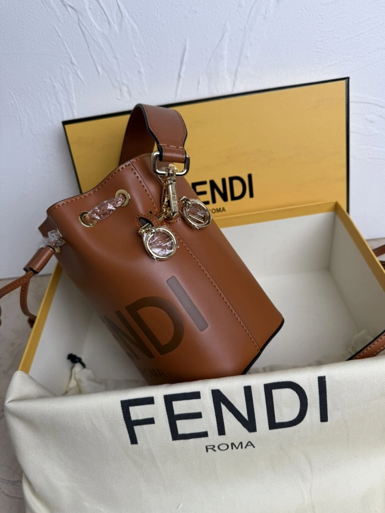 Fxndx Bucket Bags Compact 68384