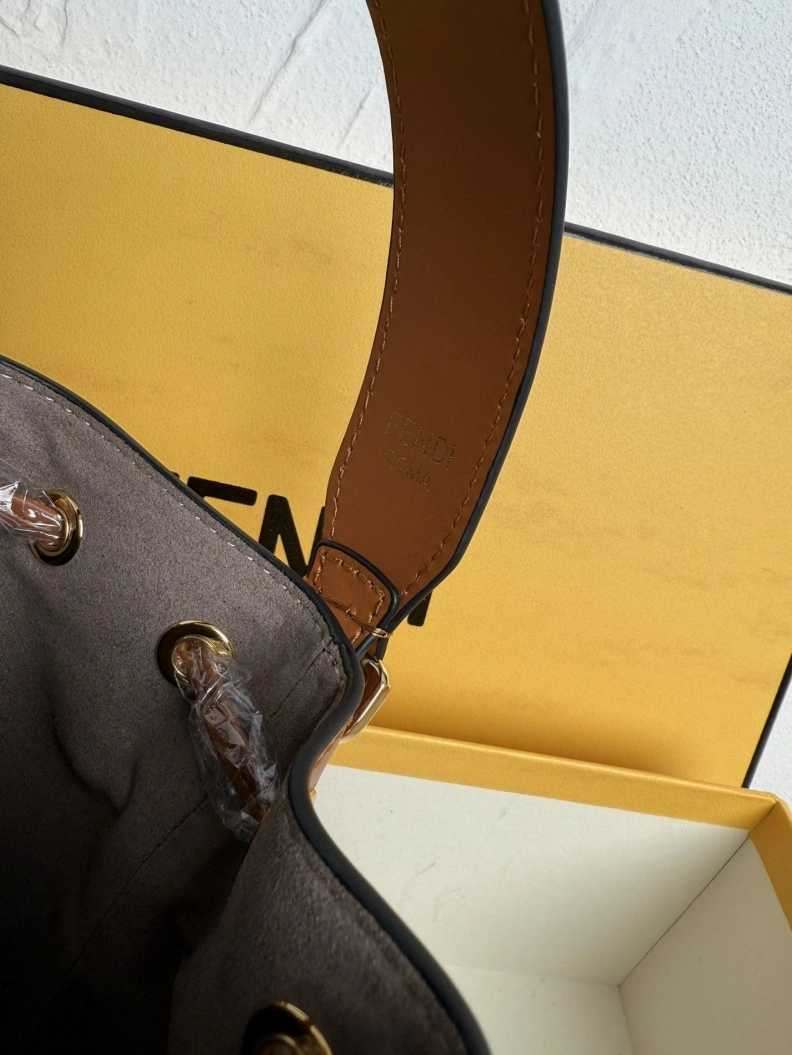 Fxndx Bucket Bags Compact 68384