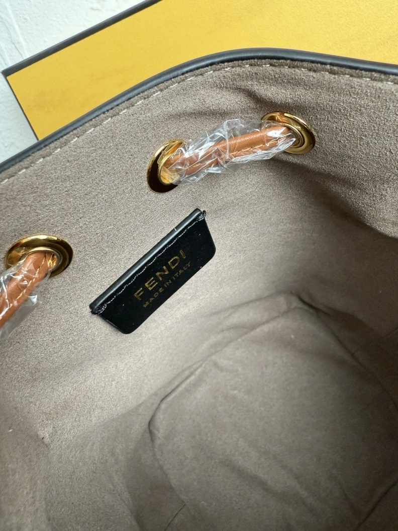 Fxndx Bucket Bags Compact 68384