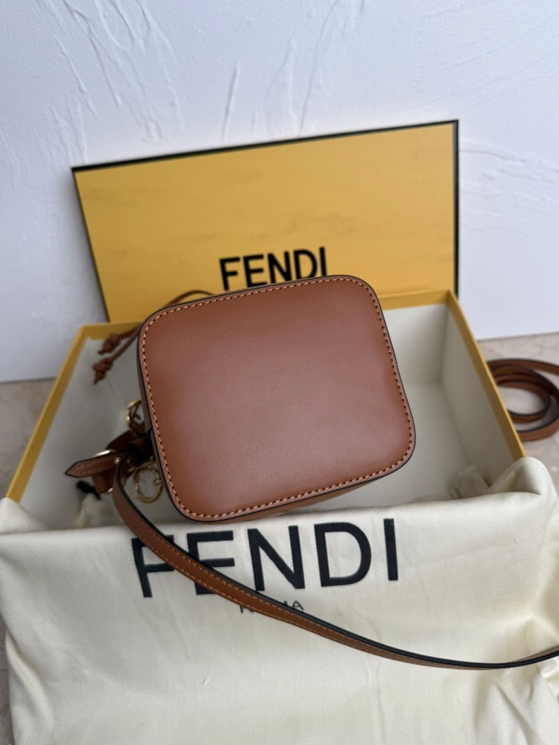 Fxndx Bucket Bags Compact 68384