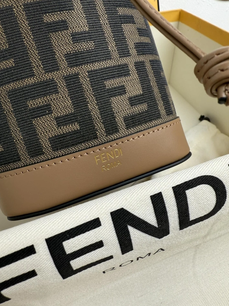 Fxndx Bucket Bags Modern 68385