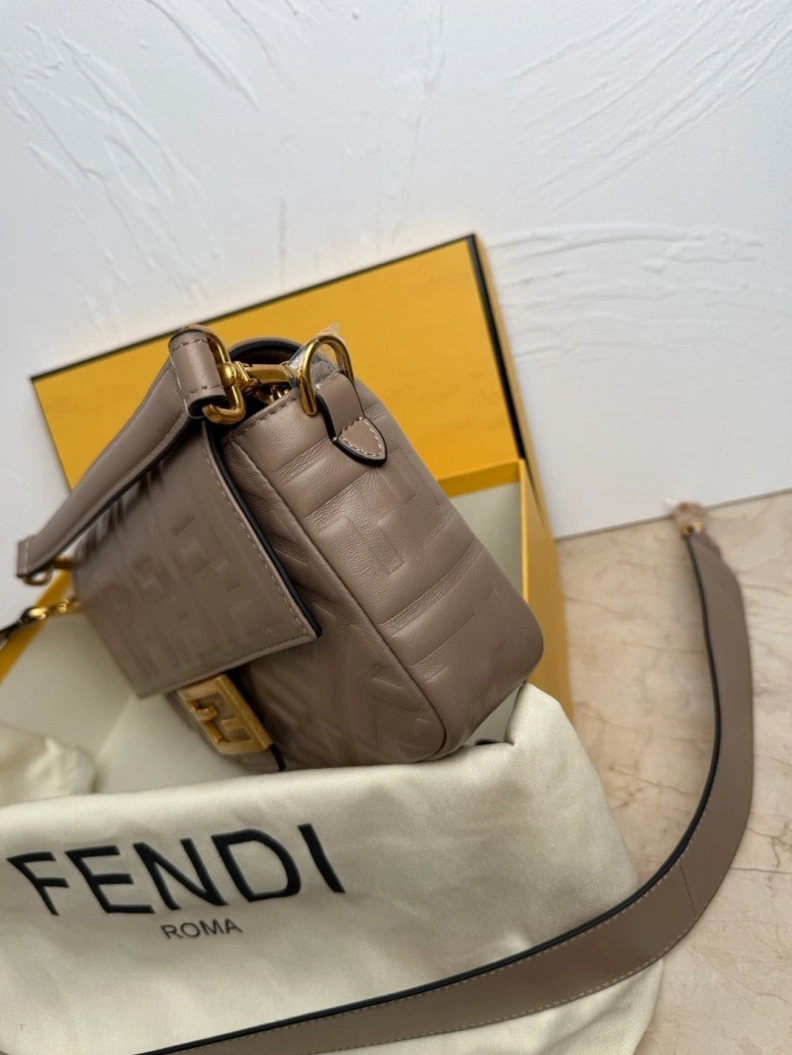 Fxndx Baguette Bags Bold 68462