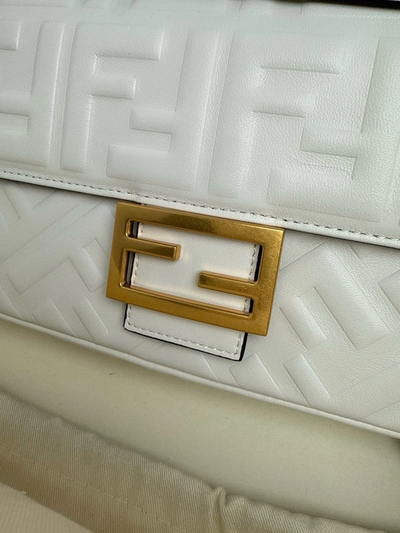 HighQuality Fxndx Baguette Bags 68444