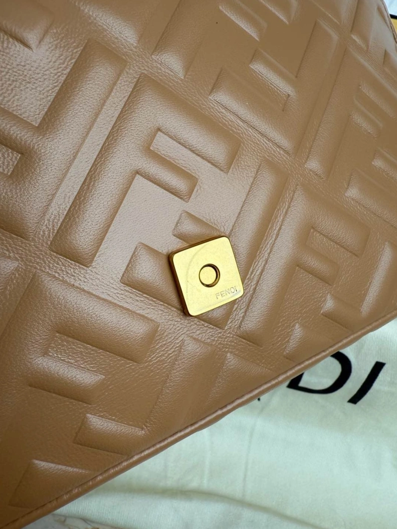 Cozy Fxndx Baguette Bags 68368