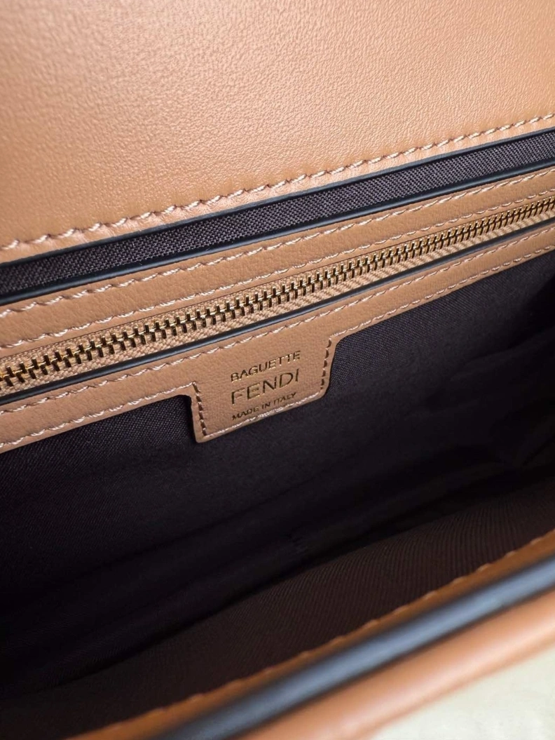 Cozy Fxndx Baguette Bags 68368