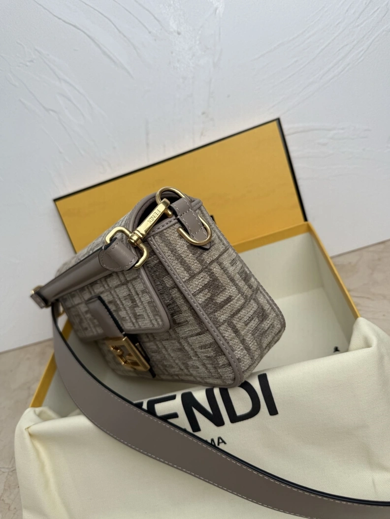 Fxndx Baguette Bags WellDesigned 68387