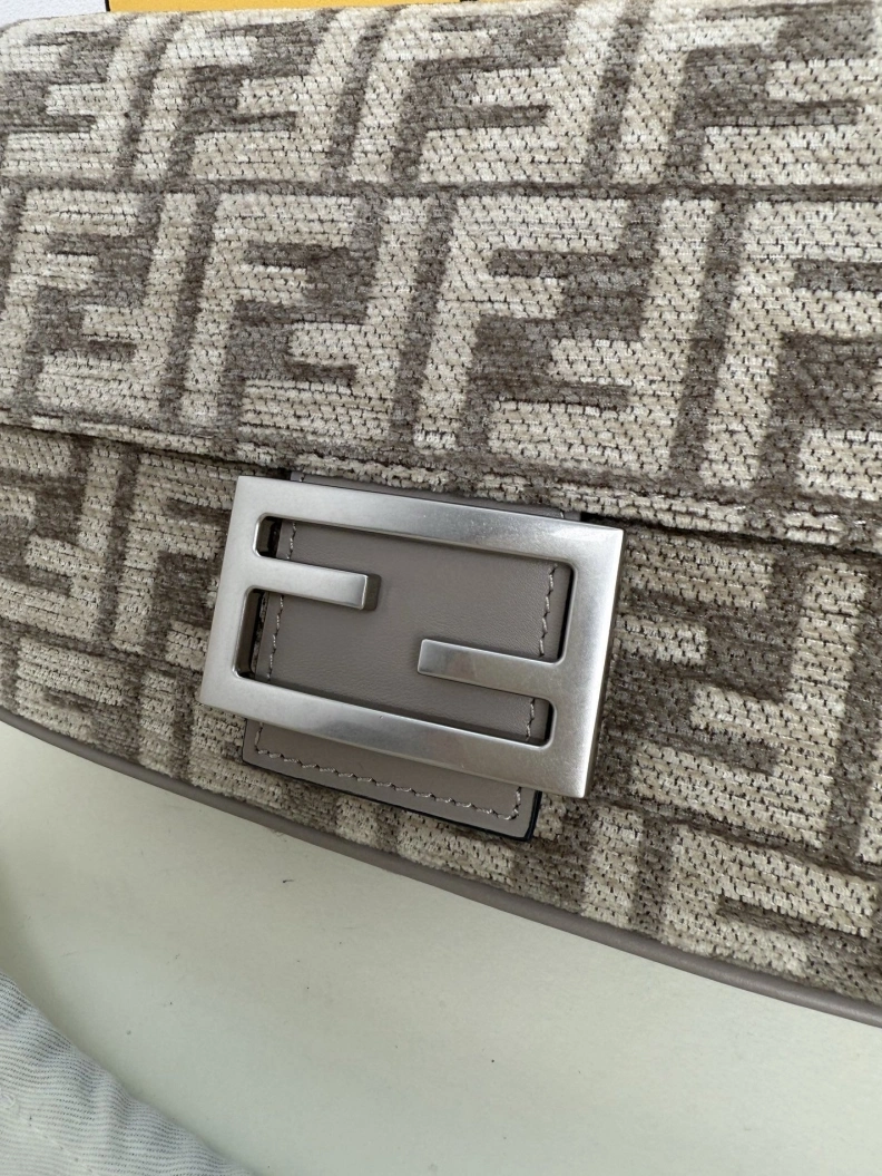 Popular Fxndx Baguette Bags 68418
