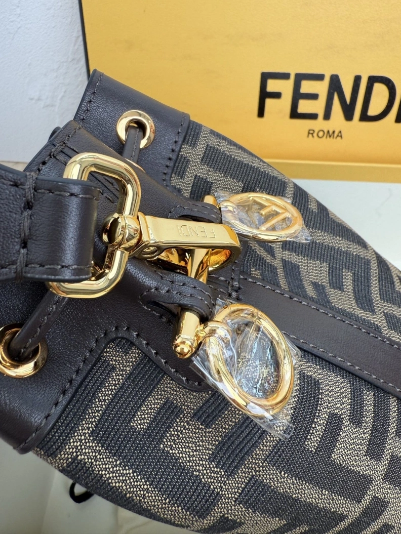 Sophisticated Fxndx Bucket Bags 68374
