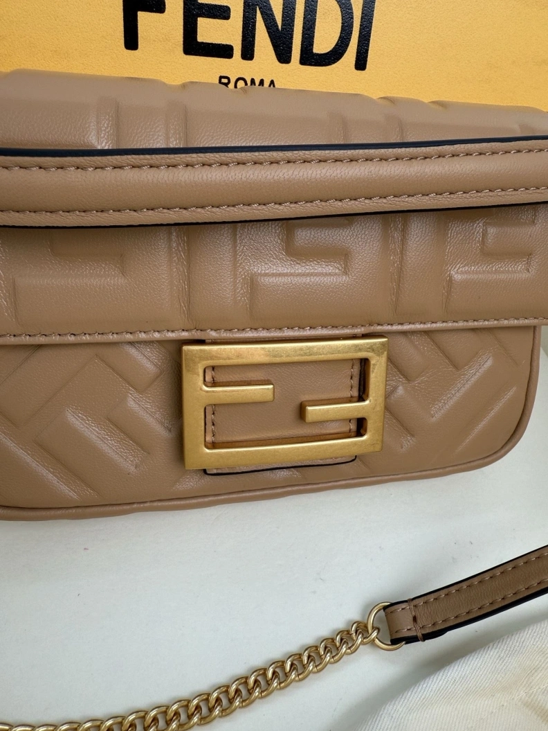 Fashionable Fxndx Baguette Bags 68382