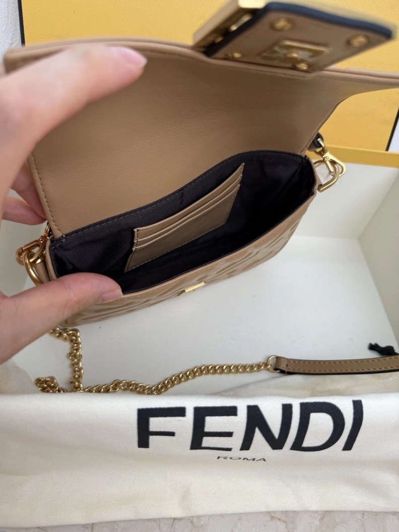 Fashionable Fxndx Baguette Bags 68382