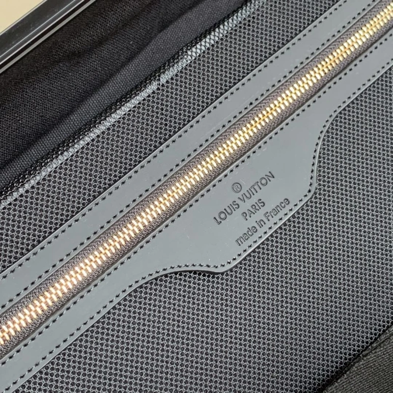 Comfortable LX Suitcase 25768