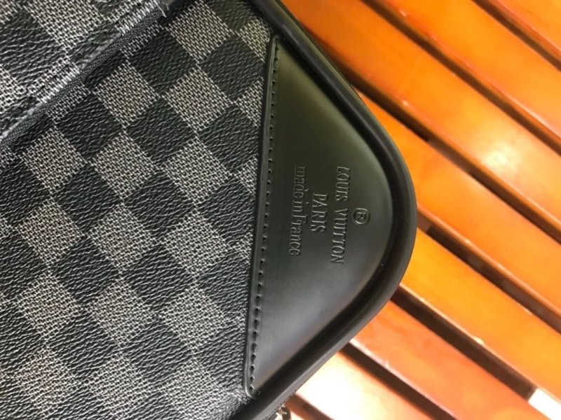 LX Suitcase Lightweight 25721