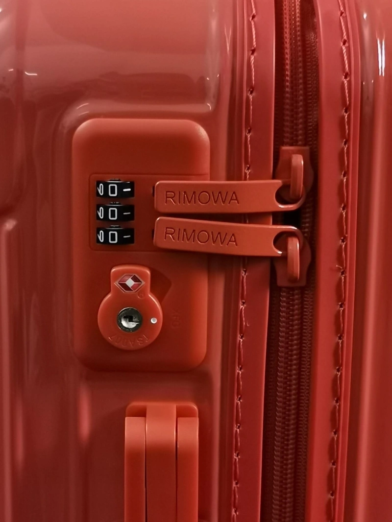 Rxmxwa Suitcase Reliable 25566