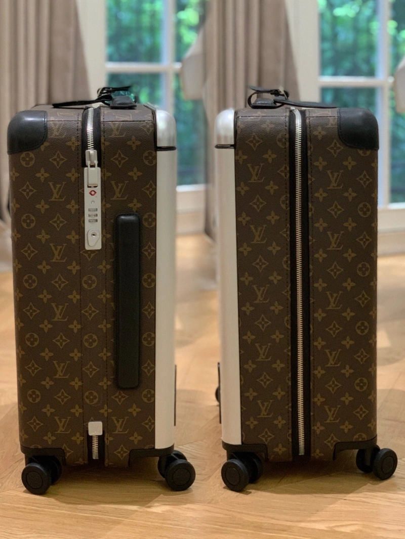 Breathable LX Suitcase 25682