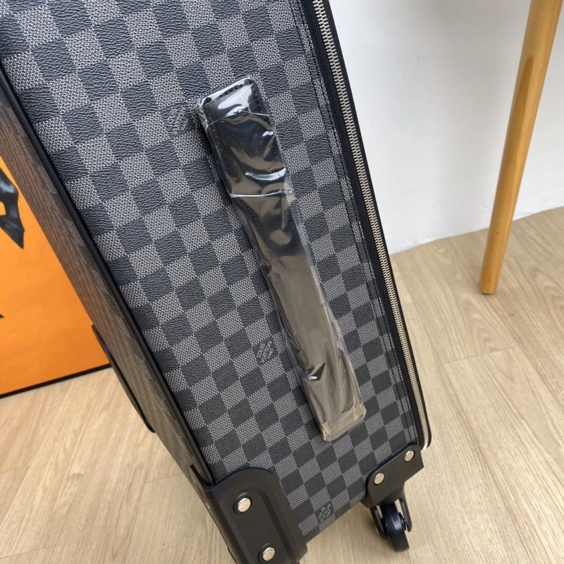GoAnywhere LX Suitcase 25684