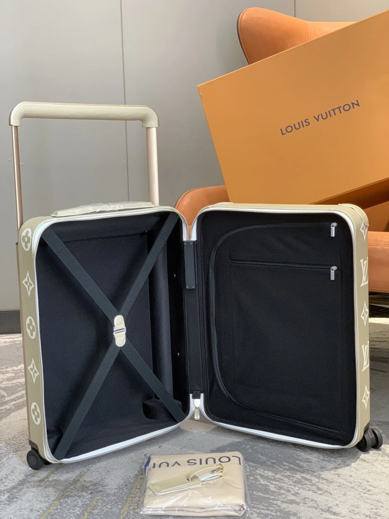 Efficient LX Suitcase 25760