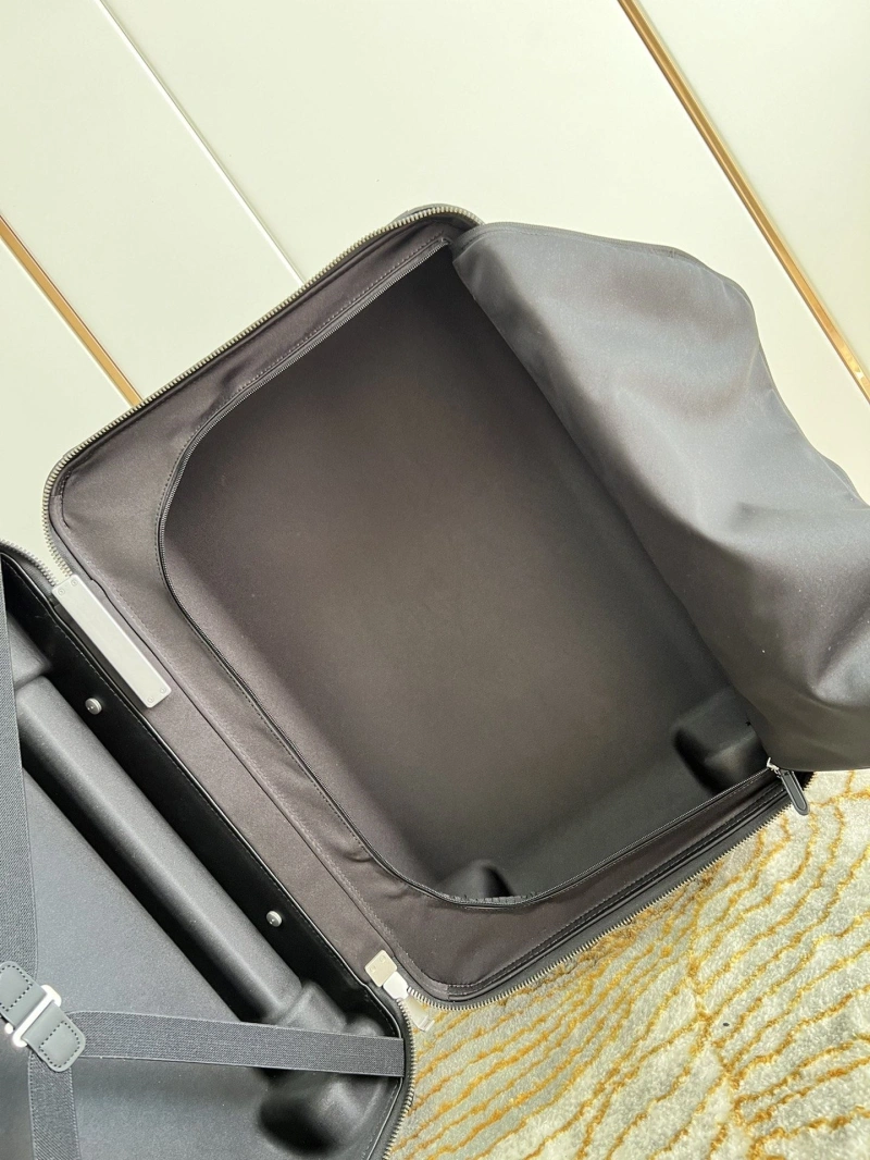 UrbanStyle LX Suitcase 25662