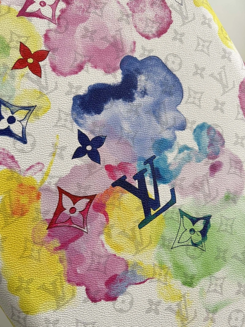 Soft LX Suitcase 25658