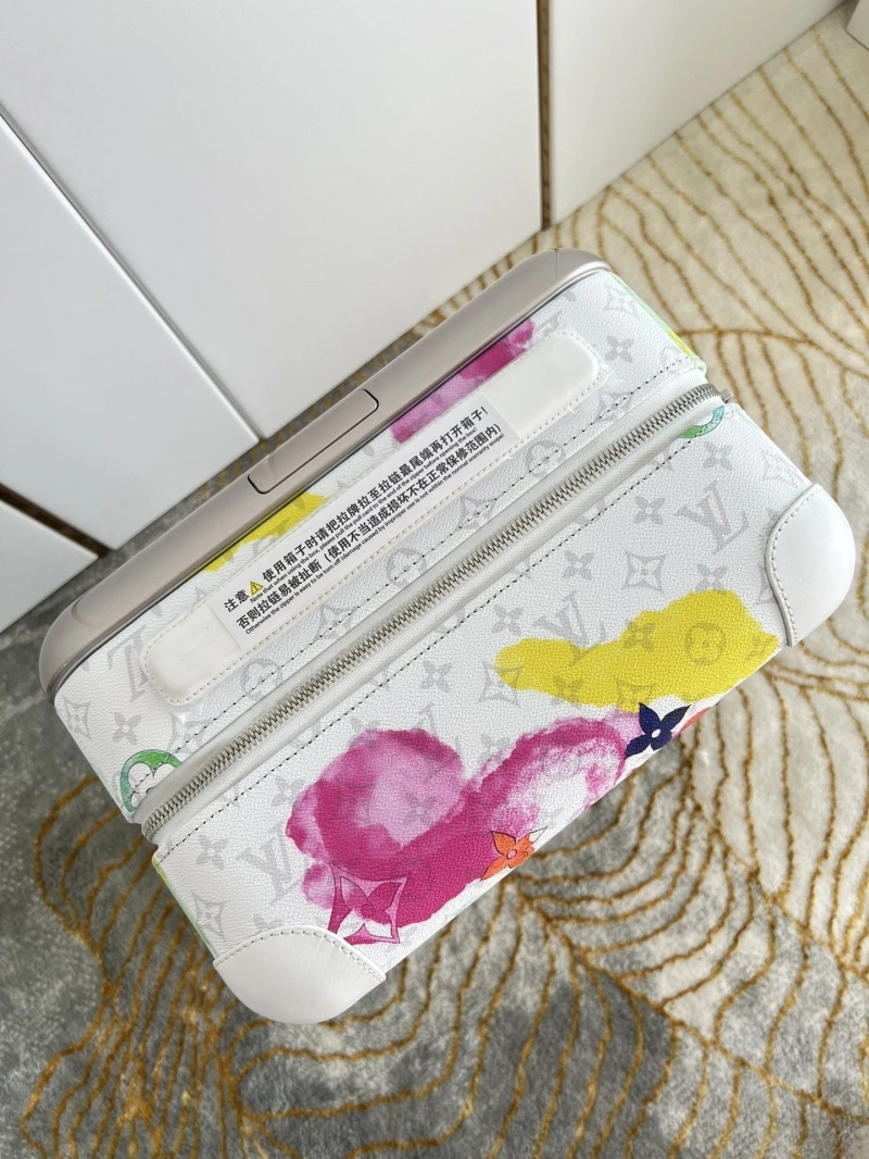 Soft LX Suitcase 25658