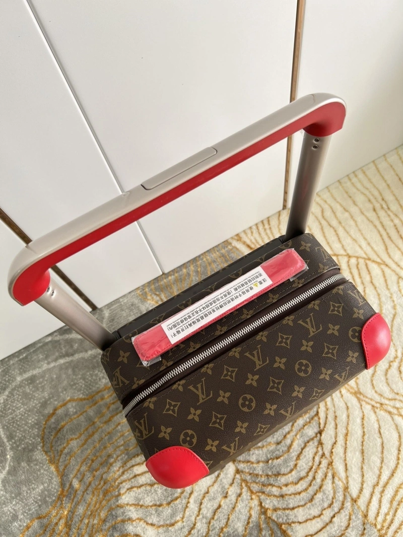 Durable LX Suitcase 25685