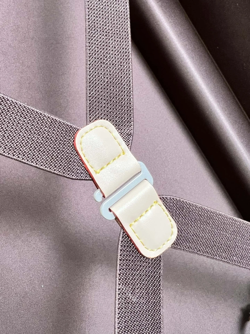 LX Suitcase Sleek 25668